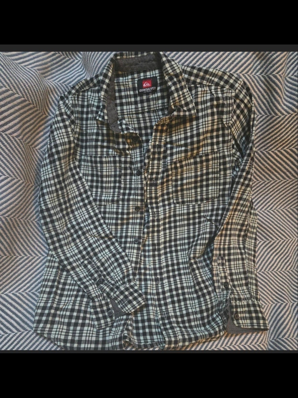 Quiksilver SURFER Black & Seafoam  Plaid Shirt with Logo Patch